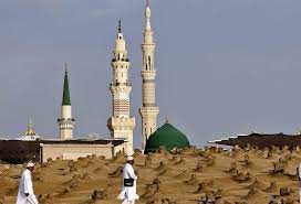 مسجد النبی از سمت قبرستان بقیع